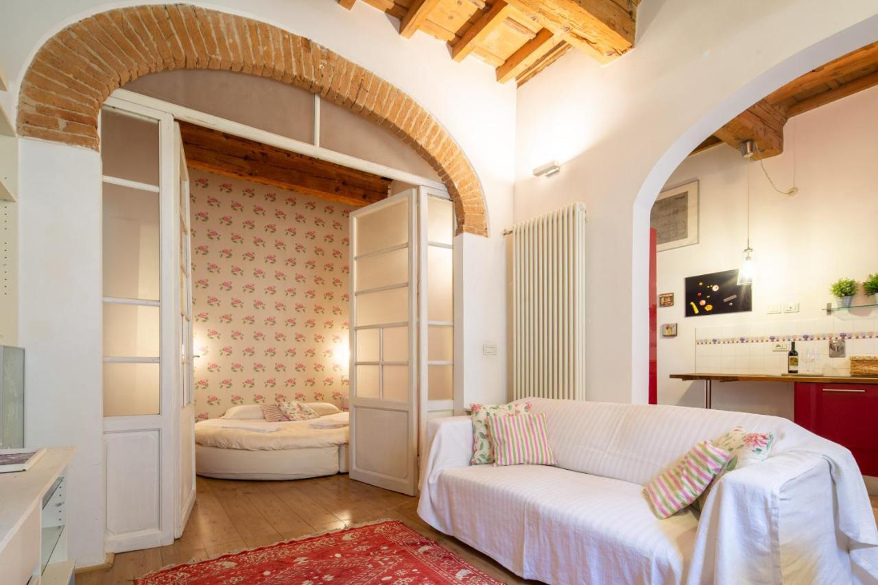 Colonna Romantic Apartment Florence