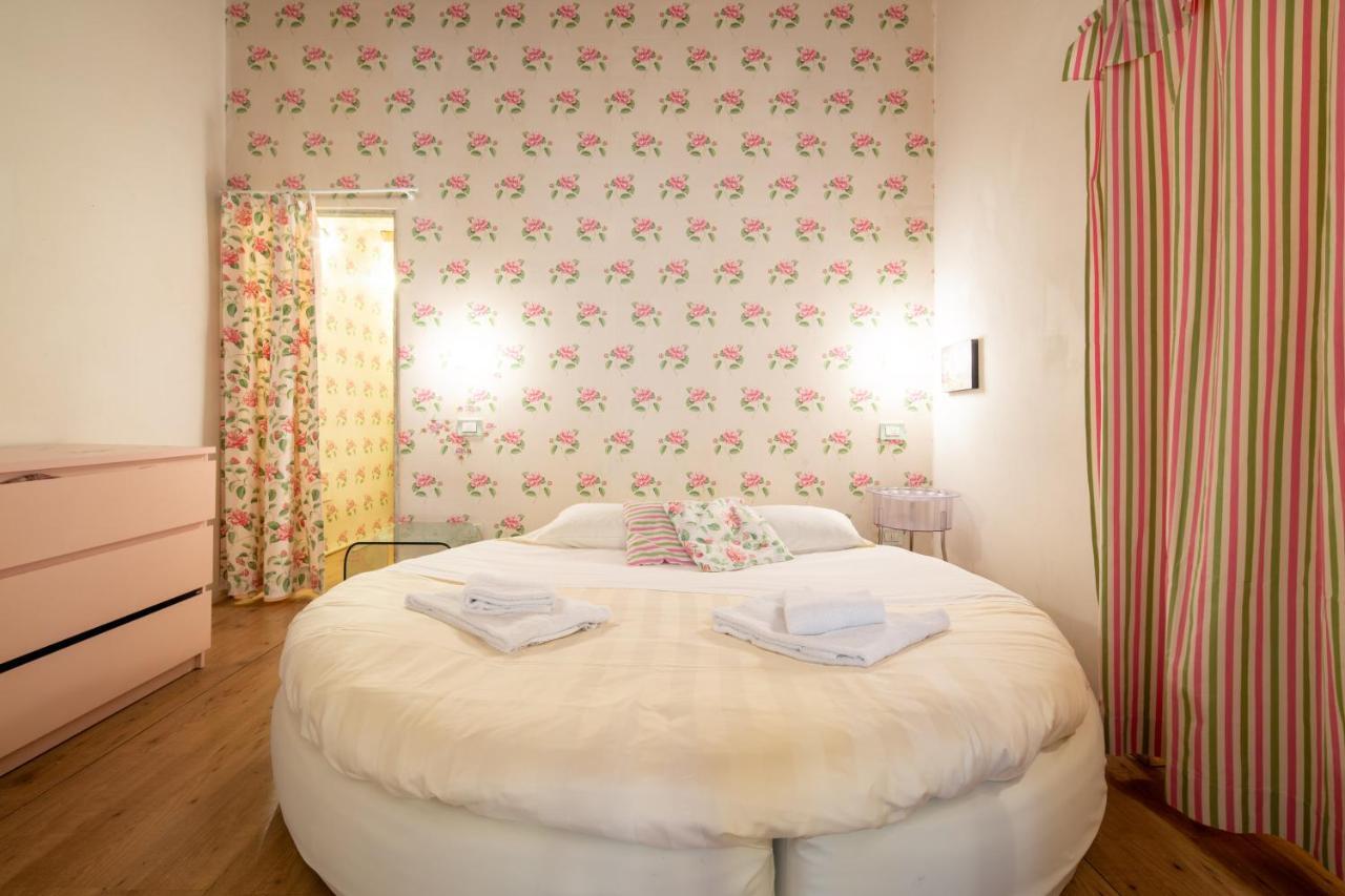 Colonna Romantic